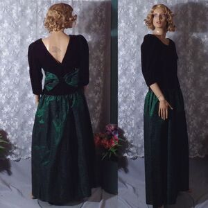 Vintage 80s Holiday Gown Size Small 1980s Green Velvet & Faille Evening Couture